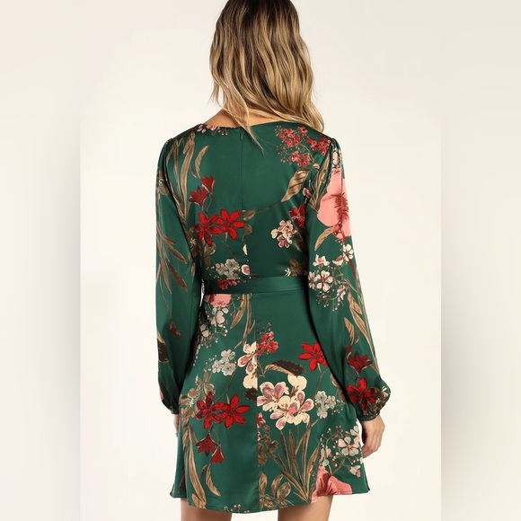 Radiant Elegance Green Floral Print Balloon Sleeve Wrap Mini Dress Medium - Picture 4 of 10